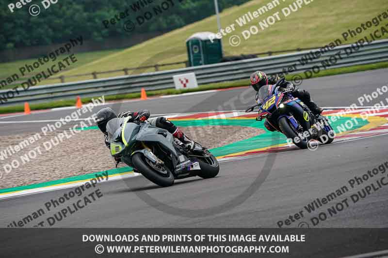 donington no limits trackday;donington park photographs;donington trackday photographs;no limits trackdays;peter wileman photography;trackday digital images;trackday photos